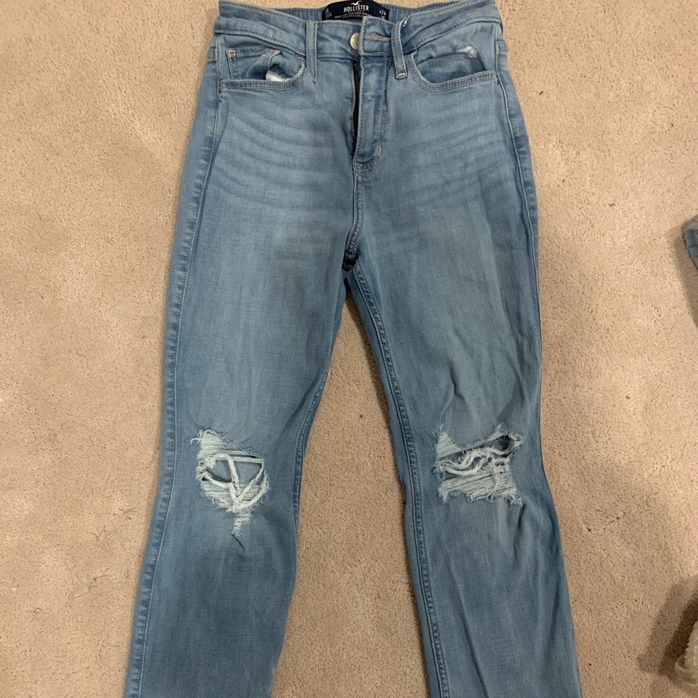 Hollister slim straight jeans!